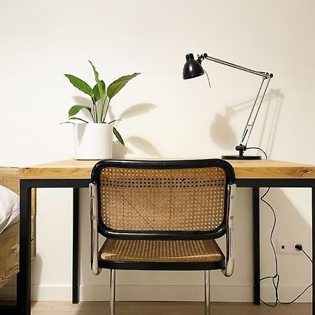 Nikiszowiec - Modern Silesian Apartment คาโตวีตเซ ภายนอก รูปภาพ